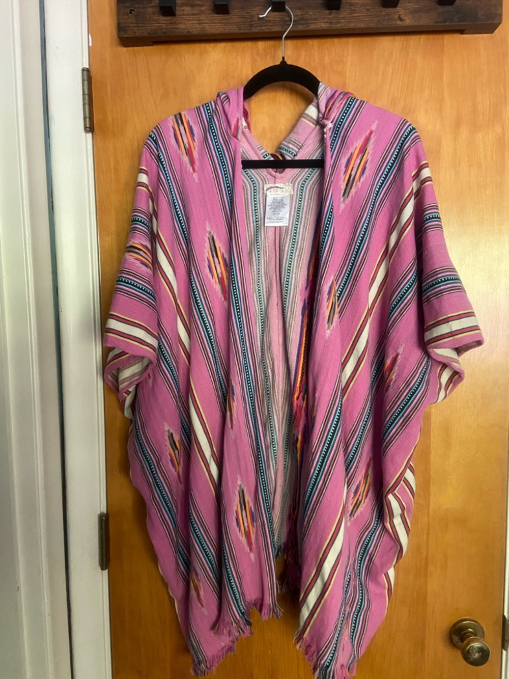 Duuuuude! Free People One-Size Pink Hooded Serape-Style Poncho - Picture 3 of 8